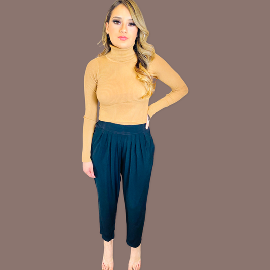 Love Nights Pleated Pants.