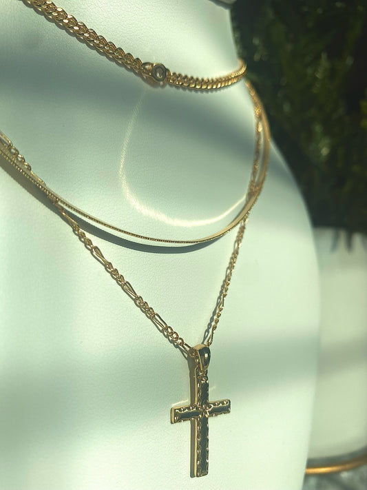 Paz y Amor Gold Layered Necklace