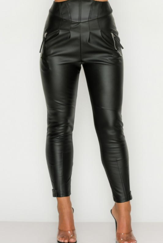 Nochesita Faux Leather Pants