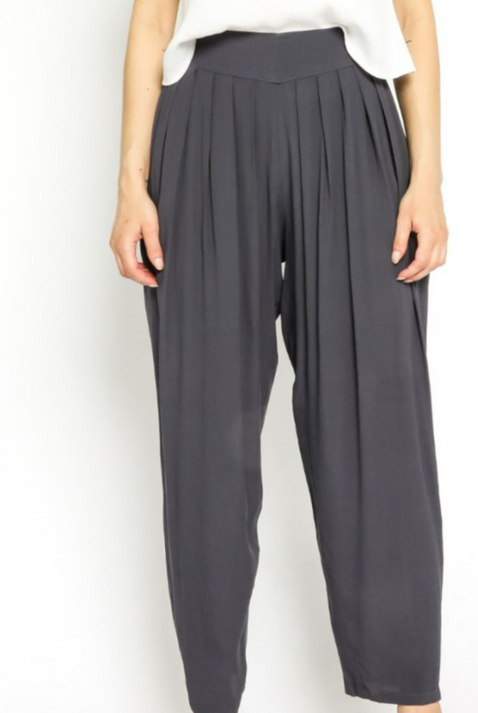 Love Nights Pleated Pants.